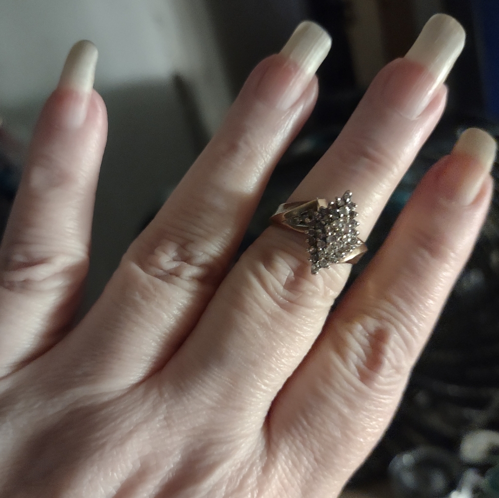 Ladies ring